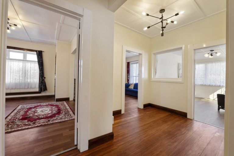 Photo of property in 82 Orlando Street, Stratford, 4332