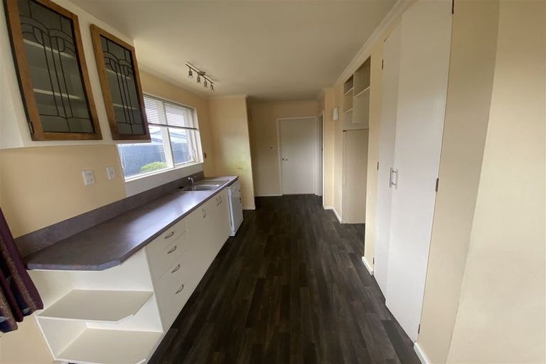 Photo of property in 38 Kuaka Crescent, Bromley, Christchurch, 8062