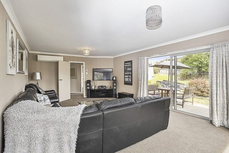 Photo of property in 32 Johnston Street, Gore, 9710