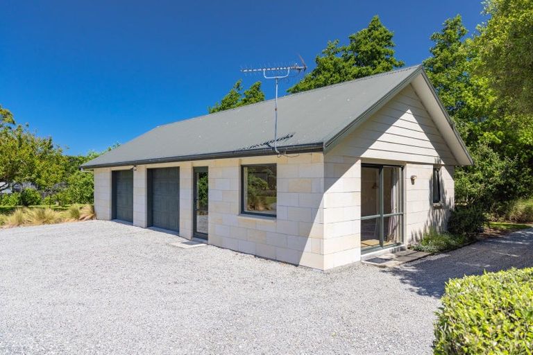 Photo of property in 1155 Hoskyns Road, Kirwee, Christchurch, 7671