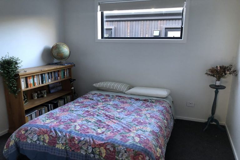 Photo of property in 24 Huxley Place, Lake Hayes, Queenstown, 9304