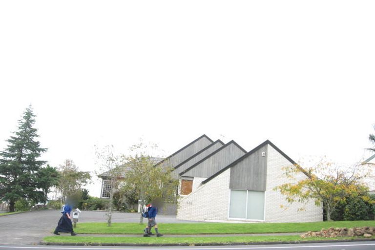 Photo of property in 132 Macleans Road, Bucklands Beach, Auckland, 2014