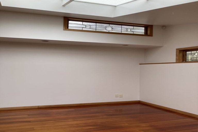 Photo of property in 79 Austin Street, Mount Victoria, Wellington, 6011