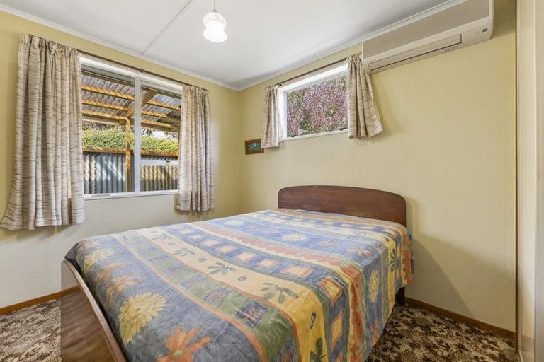 Photo of property in 2 Fraser Street, Roseneath, Port Chalmers, 9023