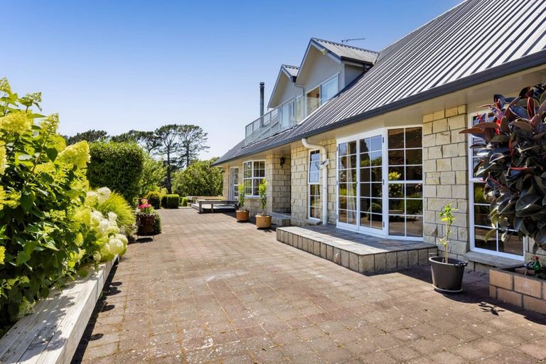 Photo of property in 58 Atkinson Road, Hurworth, New Plymouth, 4371