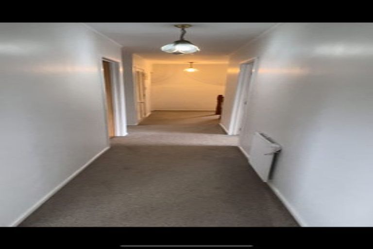 Photo of property in 11a Orewa Heights Crescent, Orewa, 0931