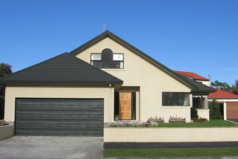 Photo of property in 15 Montgomery Terrace, Hokowhitu, Palmerston North, 4410