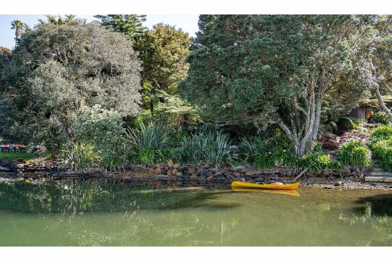 Photo of property in 34 Rangitane Loop Road, Kerikeri, 0294