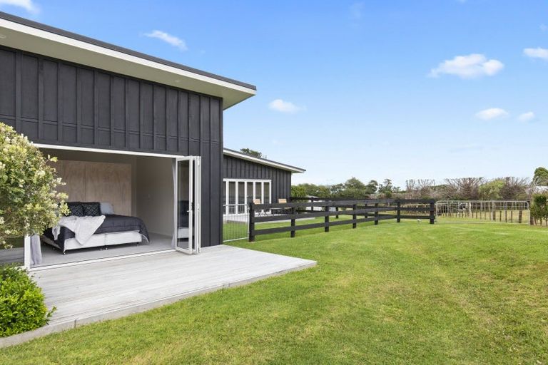 Photo of property in 114 Bombay Road, Bombay, 2675