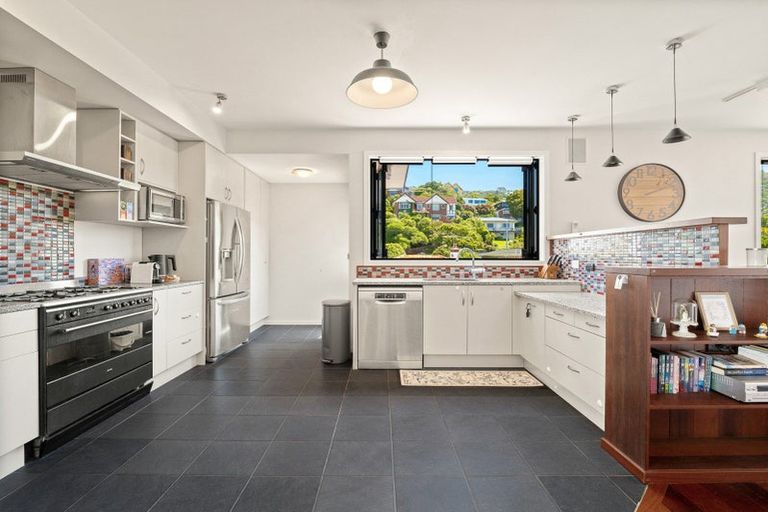 Photo of property in 28 Cliffs Road, Saint Clair, Dunedin, 9012