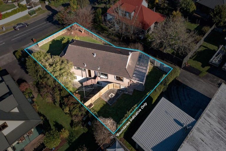 Photo of property in 81 Glen Lynne Avenue, Queenwood, Hamilton, 3210