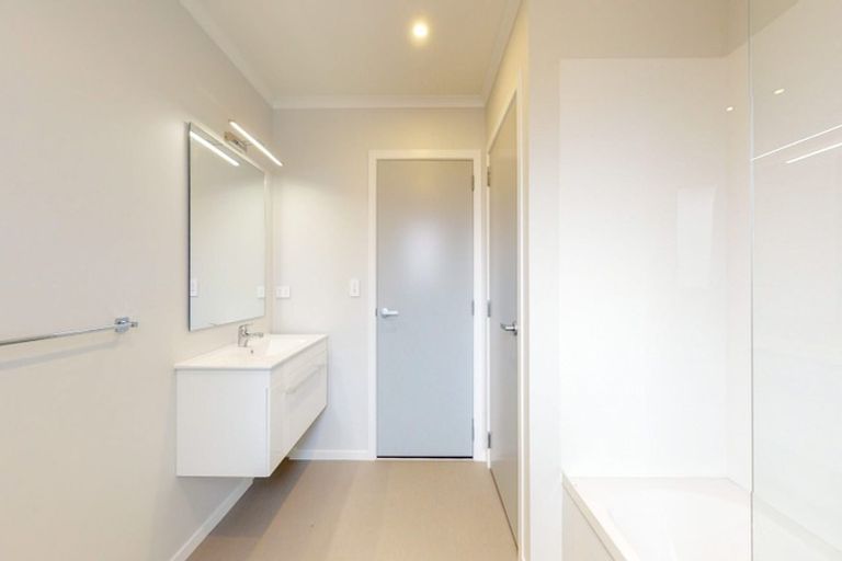 Photo of property in 15a Westminster Road, Wainuiomata, Lower Hutt, 5014