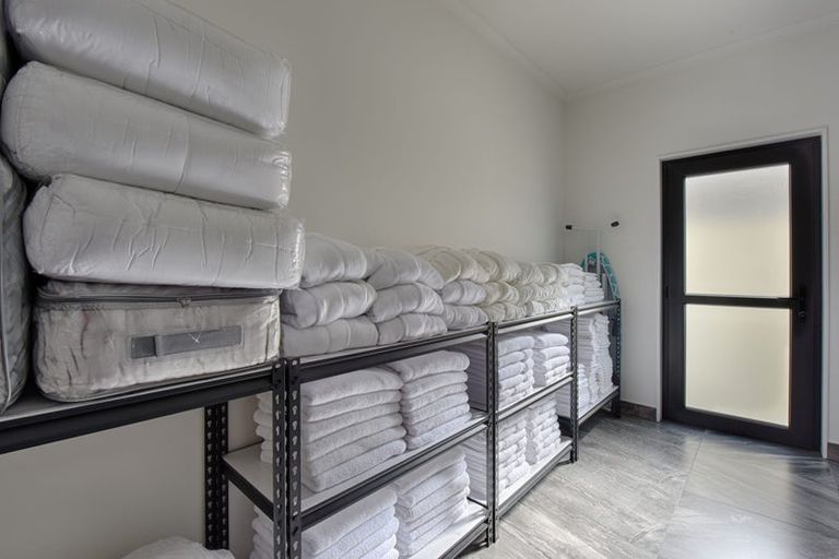 Photo of property in 71 Hokonui Drive, Gore, 9710