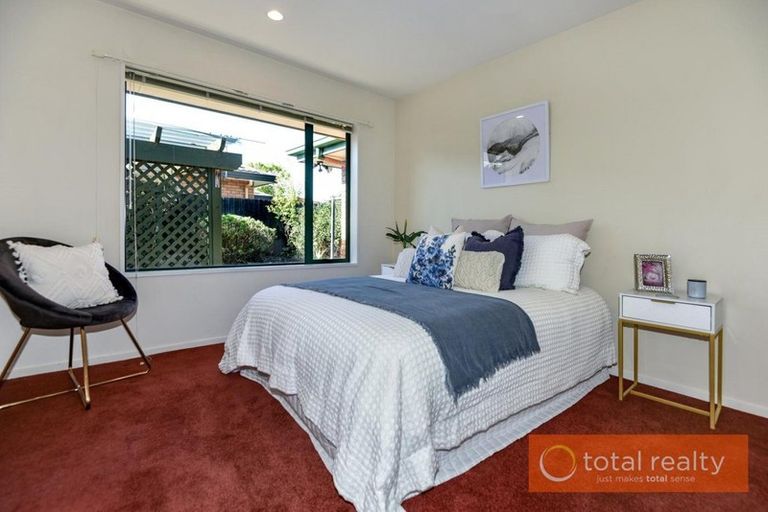 Photo of property in 28 Riverton Terrace, Halswell, Christchurch, 8025