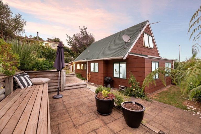 Photo of property in 23 Osprey Drive, Welcome Bay, Tauranga, 3112