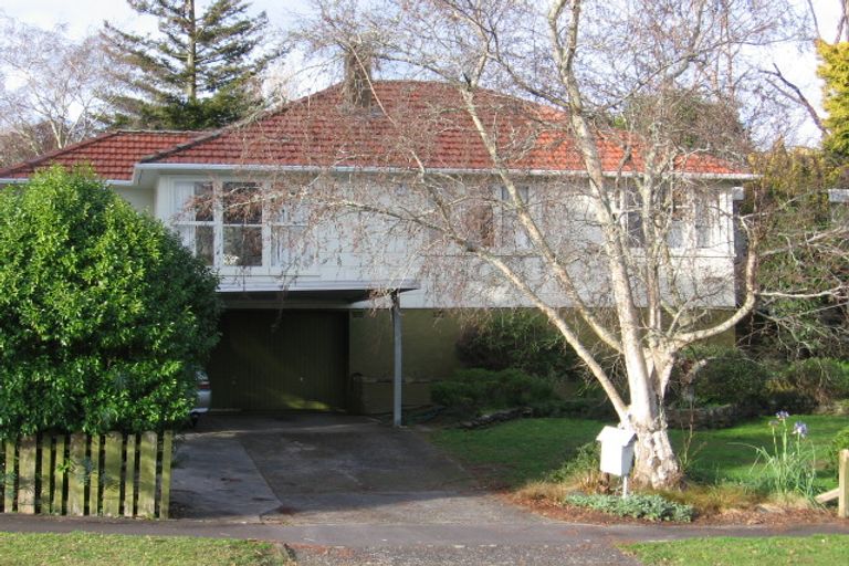 Photo of property in 10 Churchill Avenue, Maeroa, Hamilton, 3200