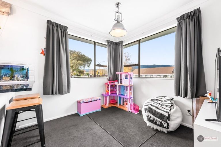 Photo of property in 208a California Drive, Totara Park, Upper Hutt, 5018