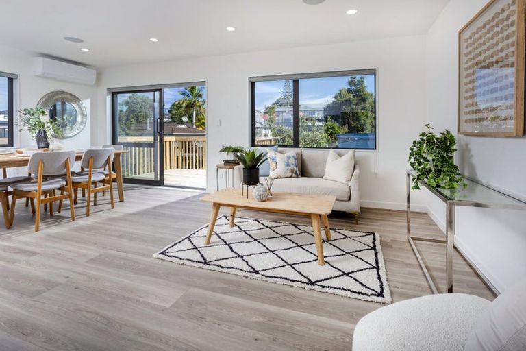 Photo of property in 10a Mescal Street, Massey, Auckland, 0614