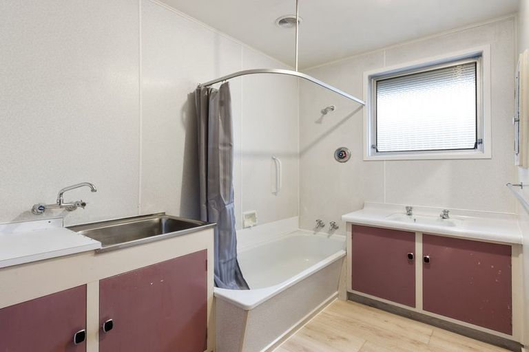 Photo of property in 2/40 Aylmer Street, Somerfield, Christchurch, 8024