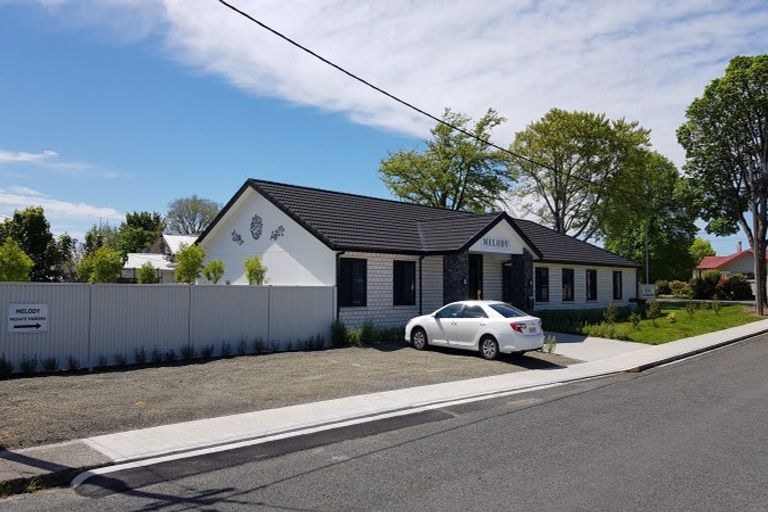 Photo of property in 71 Hokonui Drive, Gore, 9710