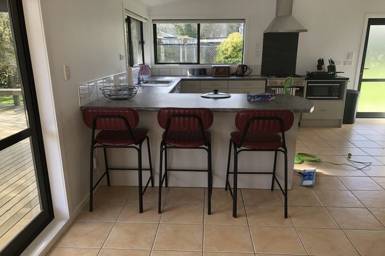 Photo of property in 36 Charles Road, Hannahs Bay, Rotorua, 3010