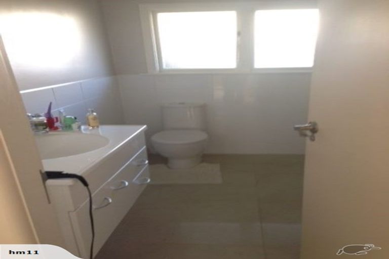 Photo of property in 2/15 Knowles Street, St Albans, Christchurch, 8052