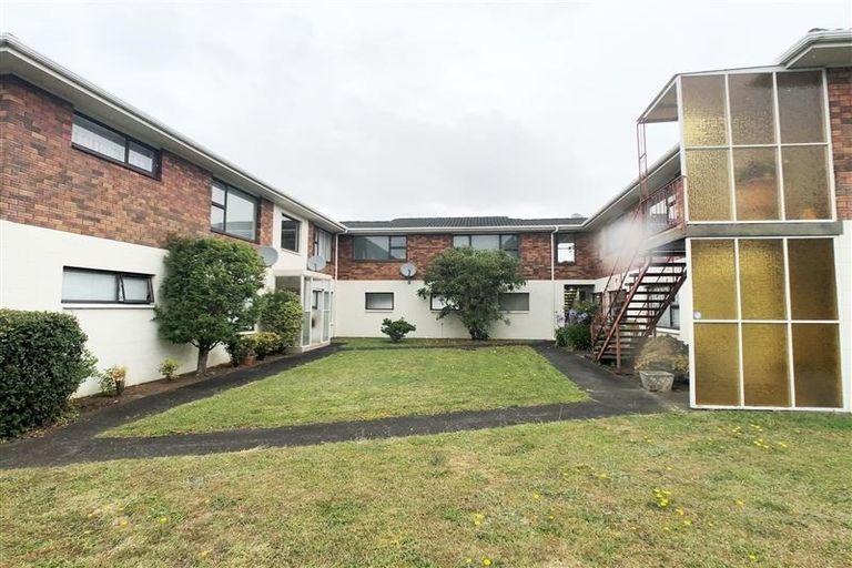 Photo of property in 358 St Heliers Road, Saint Heliers, Auckland, 1071