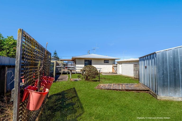 Photo of property in 120 Puriri Street, Gonville, Whanganui, 4501