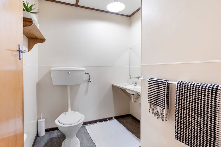 Photo of property in 43 Sutcliffe Street, Saint Clair, Dunedin, 9012