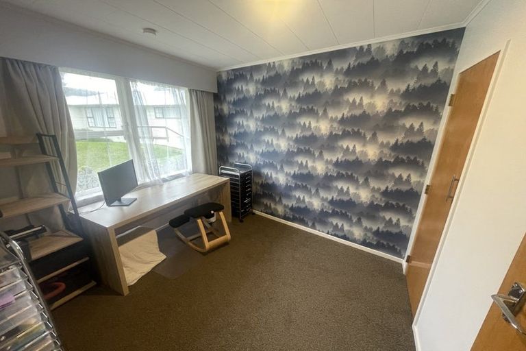 Photo of property in 2/7 Hair Street, Wainuiomata, Lower Hutt, 5014