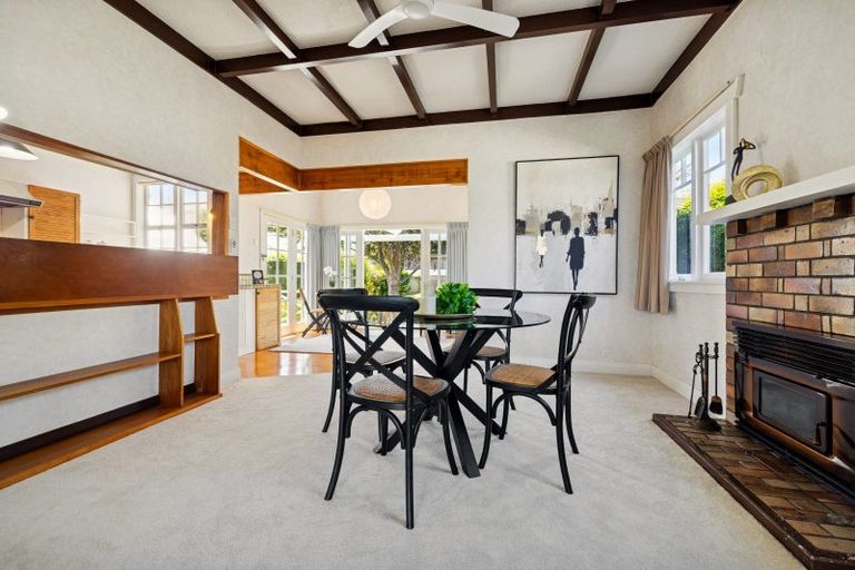 Photo of property in 3 Marine Terrace, Bayswater, Auckland, 0622