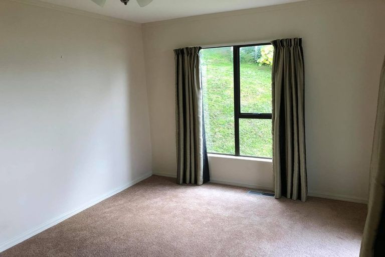 Photo of property in 8 The Anchorage, Whitby, Porirua, 5024