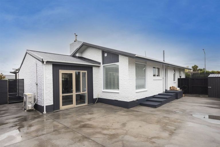 Photo of property in 1 Newport Street, Avondale, Christchurch, 8061