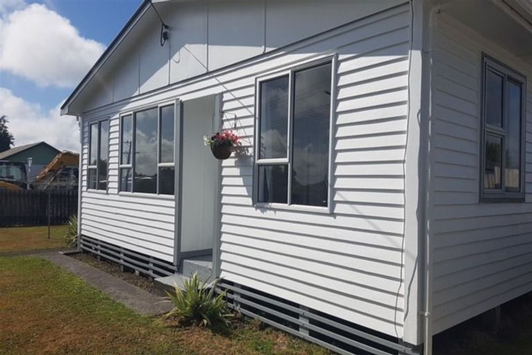 Photo of property in 25 Kelly Street, Inglewood, 4330