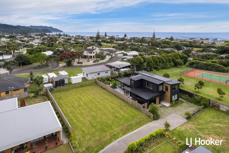 Photo of property in 9 Beau Lane, Waihi Beach, 3611