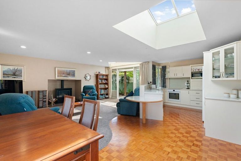 Photo of property in 1 Colquhoun Street, Glenross, Dunedin, 9011