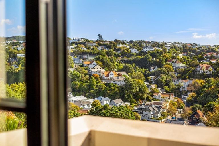 Photo of property in 12 Upland Road, Kelburn, Wellington, 6012