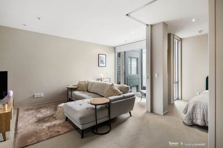 Photo of property in Trinity Apartments, 409/19 College Street, Te Aro, Wellington, 6011