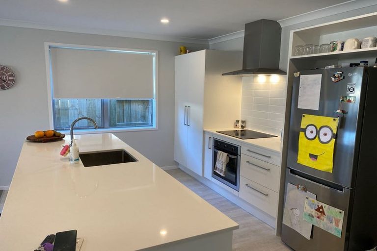 Photo of property in 33 Hills View Drive, Papamoa, 3118