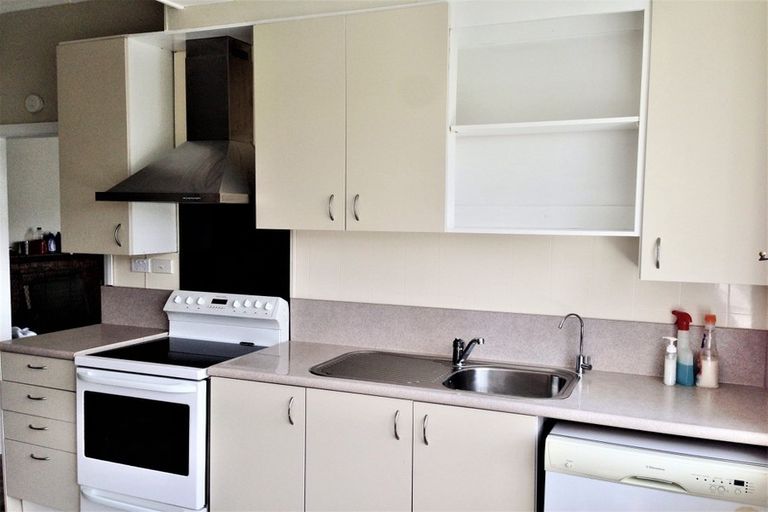 Photo of property in 27 Forresbank Avenue, Wakari, Dunedin, 9010