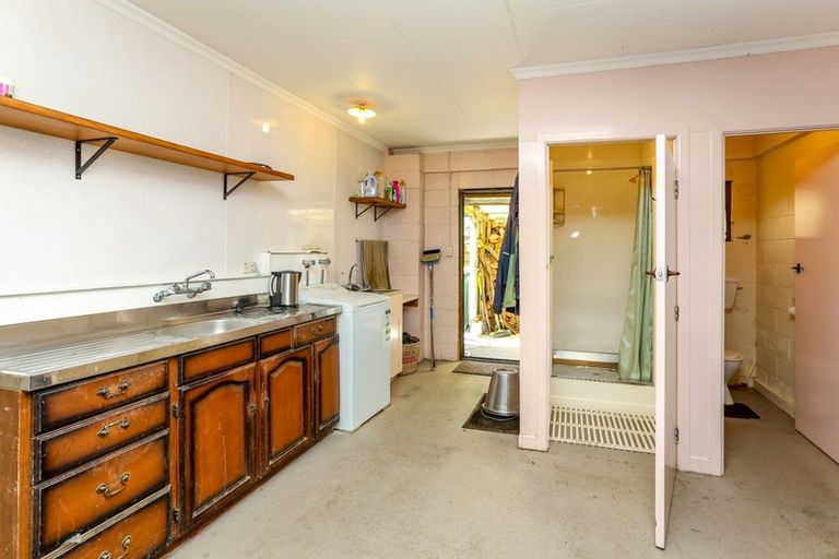 Photo of property in 481 Carrington Road, Hurworth, New Plymouth, 4371