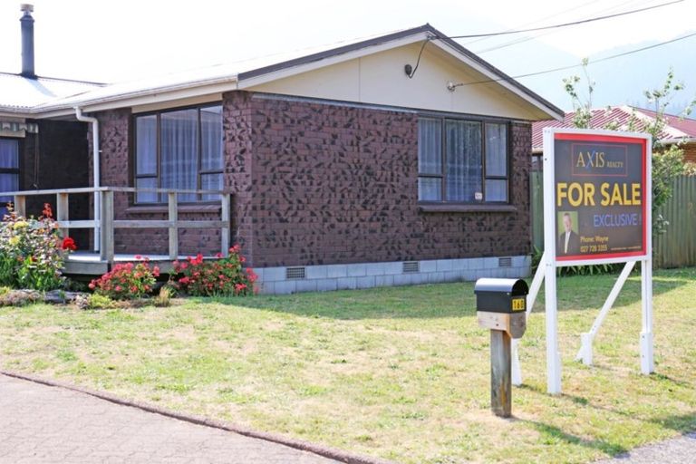 Photo of property in 160 Onslow Street, Kawerau, 3127