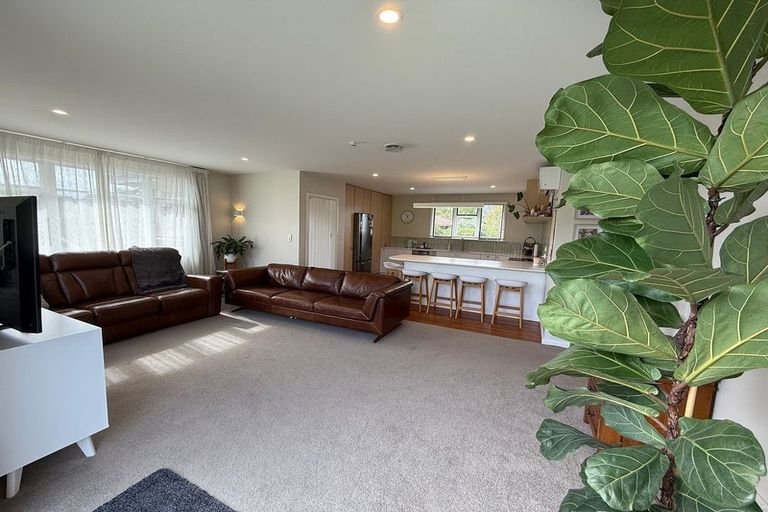 Photo of property in 1 Kinrara Place, Halswell, Christchurch, 8025