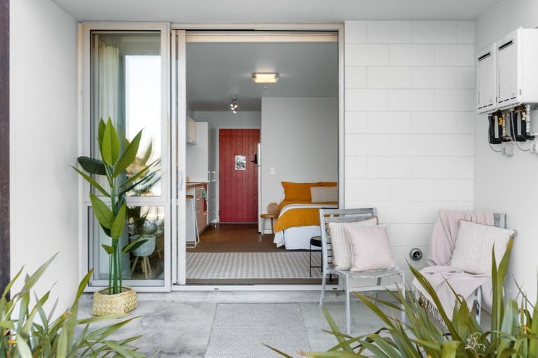 Photo of property in 4e-t Lake Avenue, Frankton, Queenstown, 9300