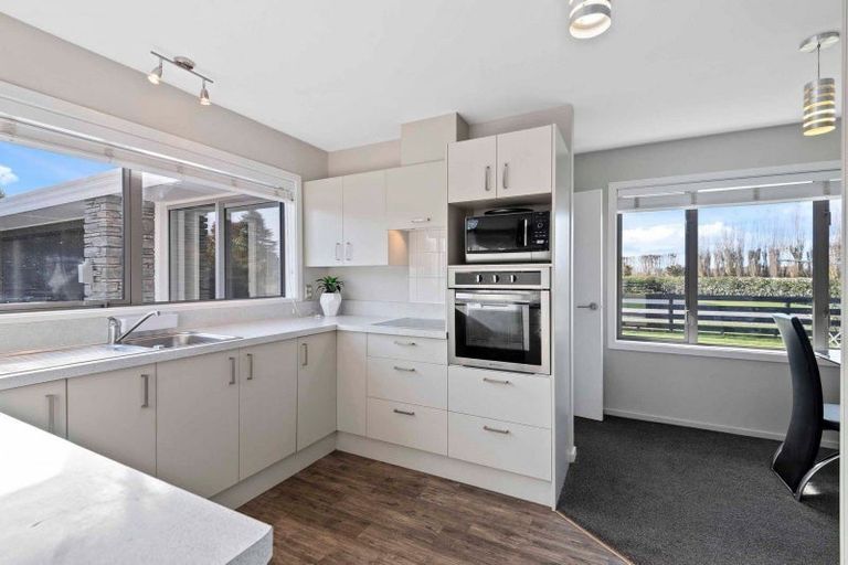 Photo of property in 694 Marshland Road, Ouruhia, Christchurch, 8083