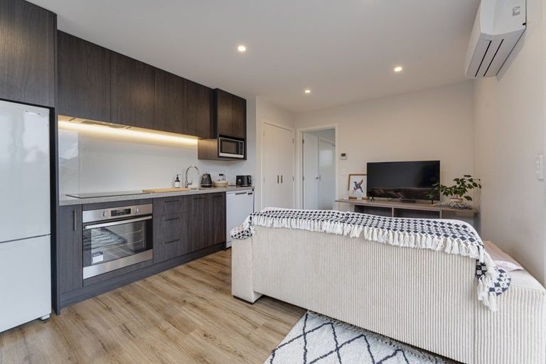 Photo of property in 69 Jack Hanley Drive, Jacks Point, Queenstown, 9371