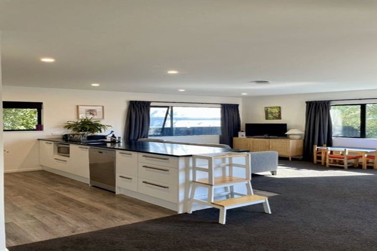 Photo of property in 33 Flockton Street, Mairehau, Christchurch, 8013