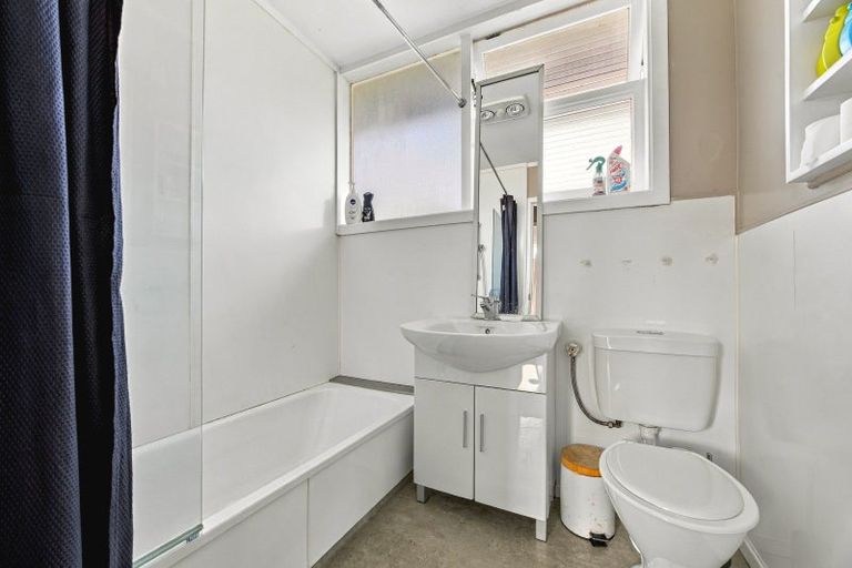 Photo of property in 32a Papua Street, Turangi, 3334