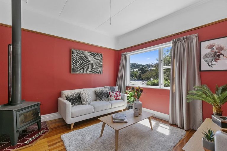 Photo of property in 25 Royal Street, Berhampore, Wellington, 6023