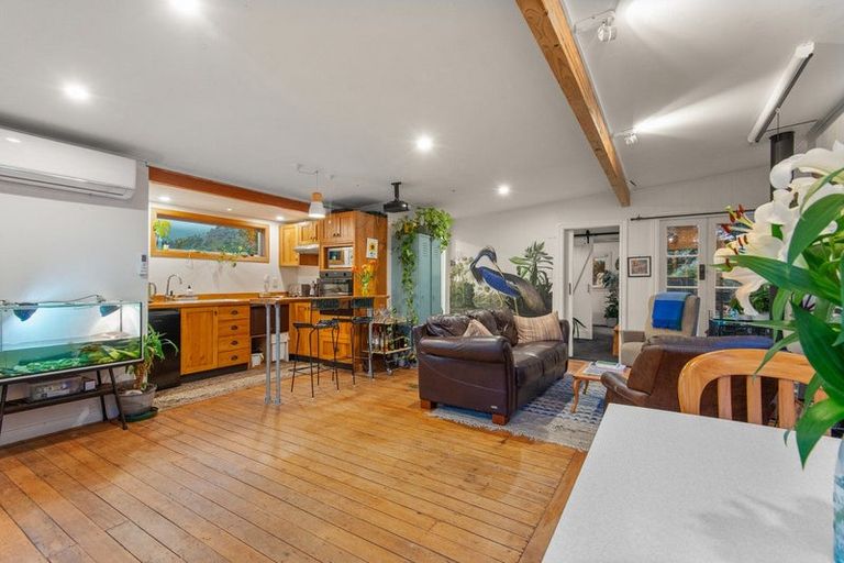 Photo of property in 92 Beach Road, Long Beach, Port Chalmers, 9081